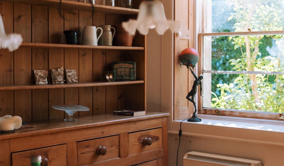 Creating a Calm Home Office in a Shared Flat